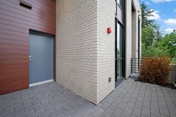 104-10333 133 Street  Surrey, BC V3R 2H4