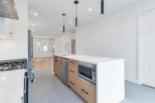 2284 Mouldstade Road, Abbotsford, BC 