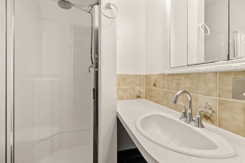 24355 48 Avenue, Langley, BC 