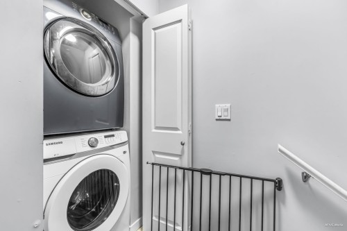 111-12711 64 Avenue, Surrey, BC 