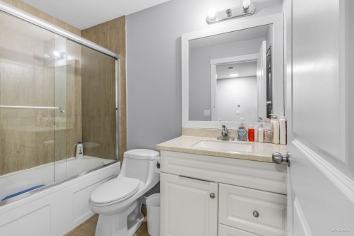 111-12711 64 Avenue, Surrey, BC 