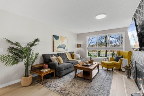 210-13860 70 Avenue, Surrey, BC 