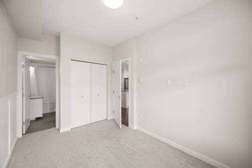 210-2242 Whatcom Road, Abbotsford, BC 