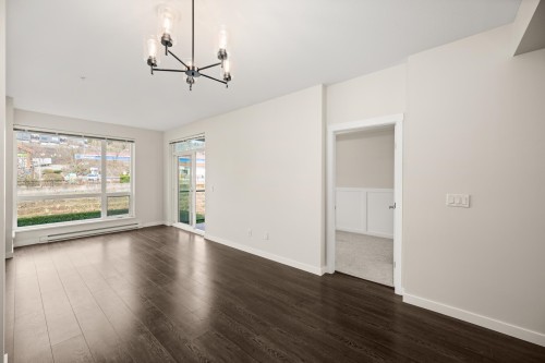 210-2242 Whatcom Road, Abbotsford, BC 