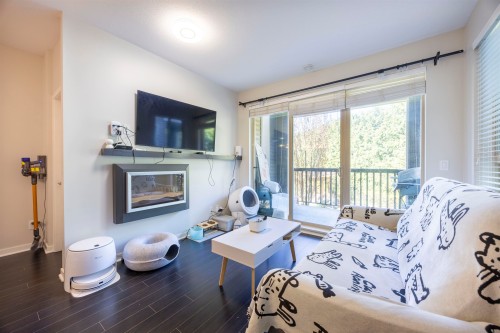 222-5655 210A Street, Langley, BC 