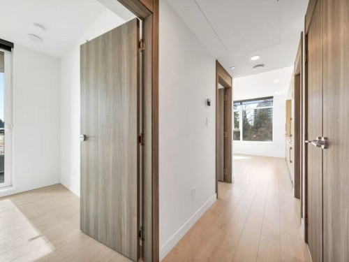 407-9887 Whalley Boulevard, Surrey, BC 