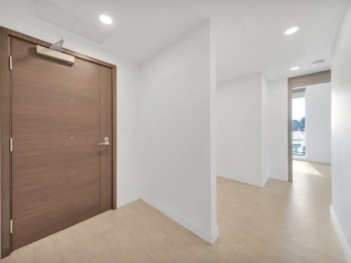 407-9887 Whalley Boulevard, Surrey, BC 