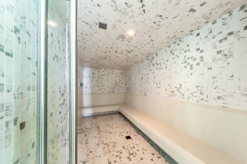 407-9887 Whalley Boulevard, Surrey, BC 