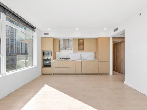 407-9887 Whalley Boulevard, Surrey, BC 