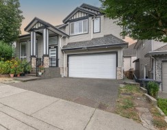 6798 146b Street  Surrey, BC V3S 0Z4