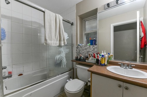 6798 146B Street, Surrey, BC 