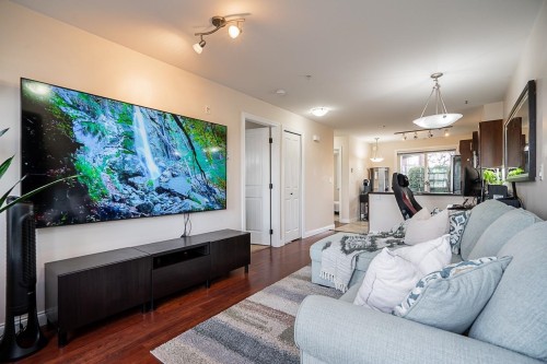 271-20170 Fraser Highway, Langley, BC 