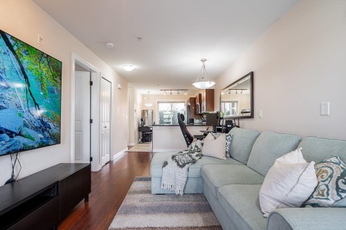 271-20170 Fraser Highway, Langley, BC 