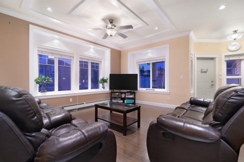 5878 129 Street, Surrey, BC 