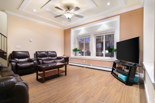 5878 129 Street, Surrey, BC 