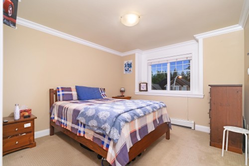 5878 129 Street, Surrey, BC 