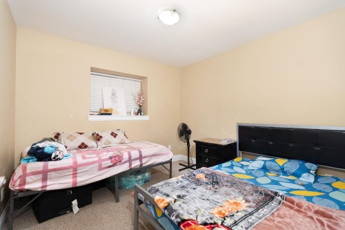 5878 129 Street, Surrey, BC 