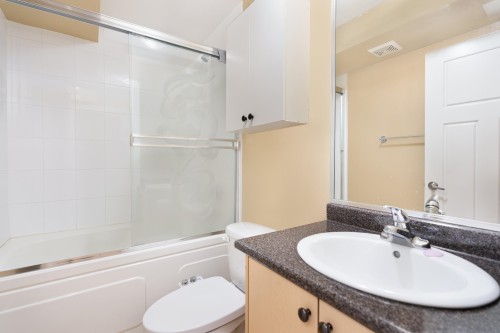 5878 129 Street, Surrey, BC 