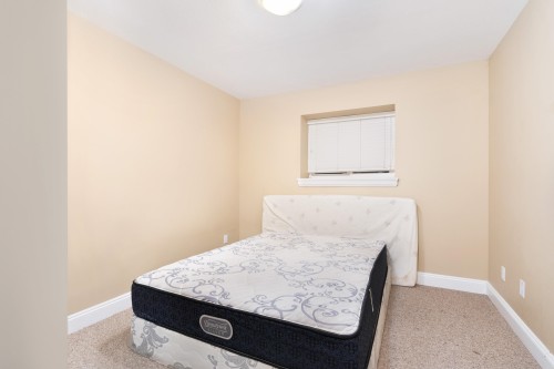 5878 129 Street, Surrey, BC 