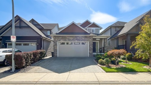 21046 79a Avenue  Langley, BC V2Y 0H6