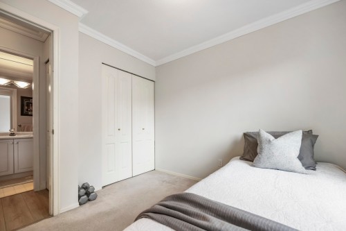 403-20200 54A Avenue, Langley, BC 