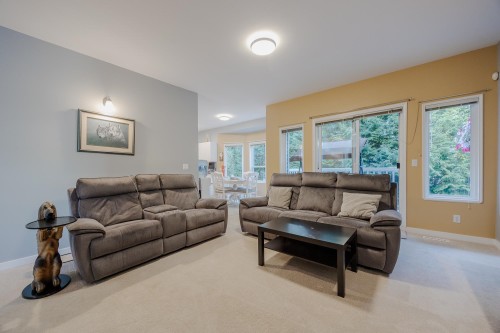 6615 205 Street, Langley, BC 