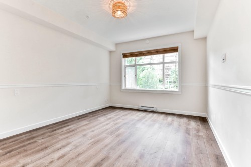 206-8526 202B Street, Langley, BC 