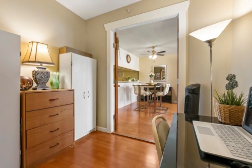 304-10523 University Drive, Surrey, BC 