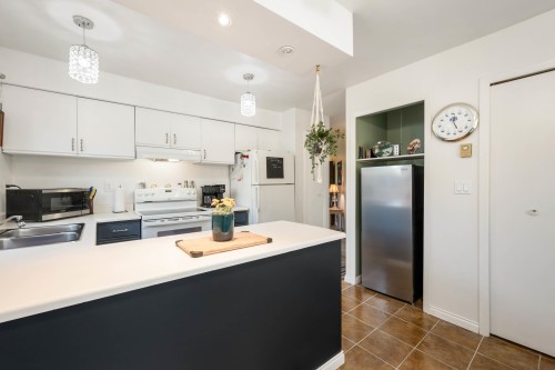 1-14820 100 Avenue, Surrey, BC 