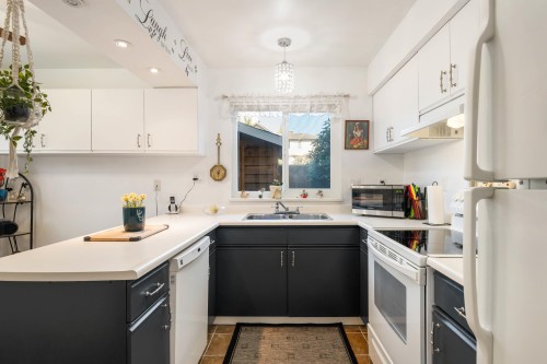 1-14820 100 Avenue, Surrey, BC 