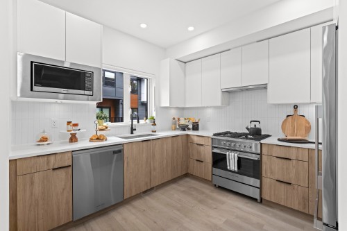 21-1959 165A Street, Surrey, BC 