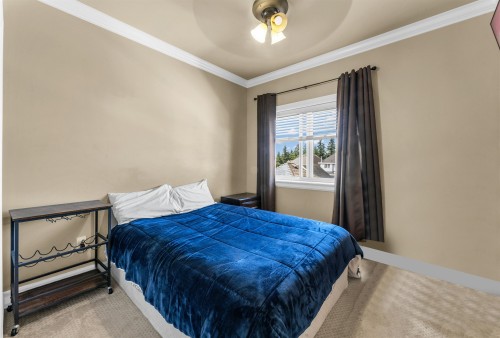 5865 131A Street, Surrey, BC 