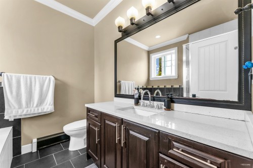 5865 131A Street, Surrey, BC 