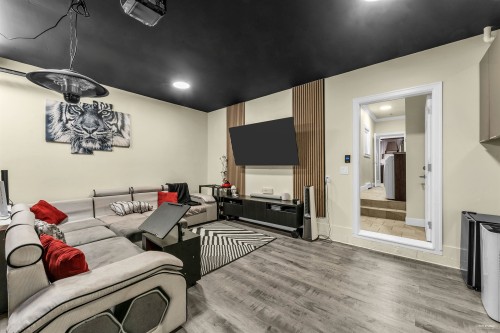 5865 131A Street, Surrey, BC 