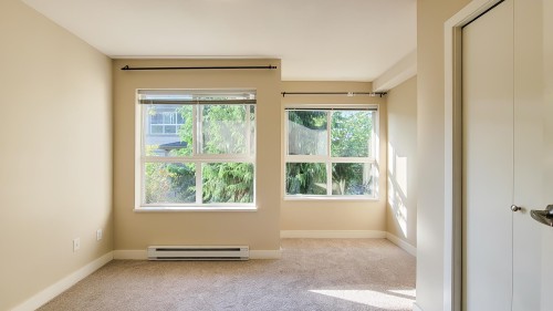 47-15353 100 Avenue, Surrey, BC 