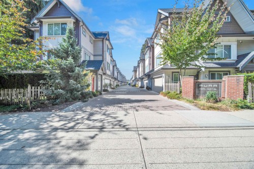 17-6971 122 Street  Surrey, BC V3W 1B6