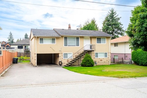 13466 98B Avenue, Surrey, BC 