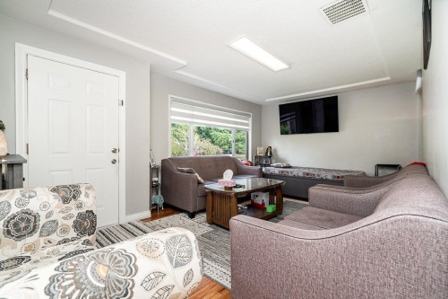 13466 98B Avenue, Surrey, BC 