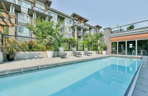 412-6628 120 Street, Surrey, BC 