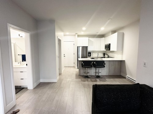 118-5486 199A Street, Langley, BC 