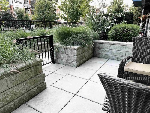 118-5486 199A Street, Langley, BC 