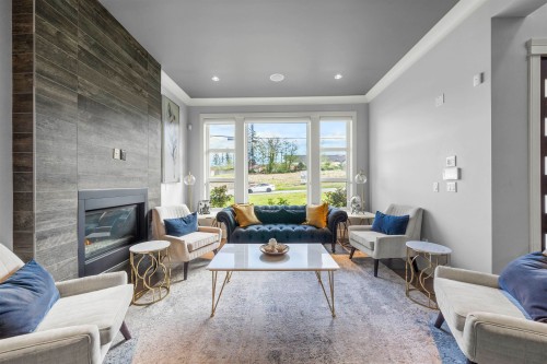 17585 Abbey Drive, Surrey, BC 