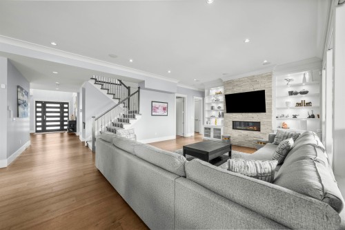 17585 Abbey Drive, Surrey, BC 