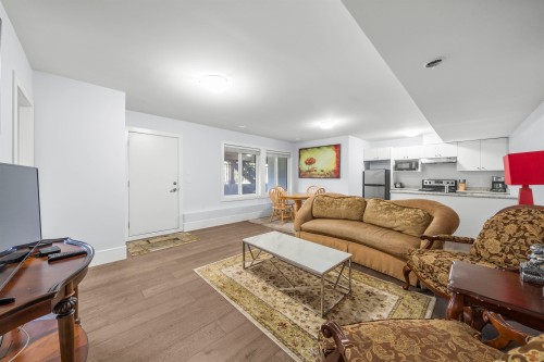 17585 Abbey Drive, Surrey, BC 