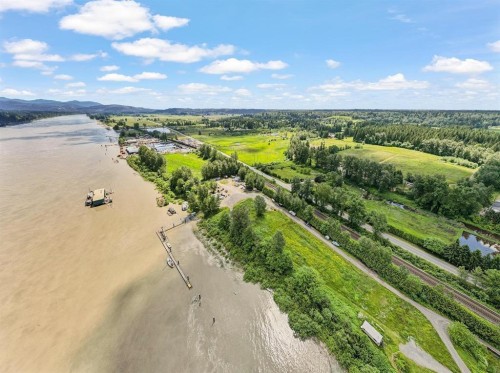 25394 88 Avenue, Langley, BC 