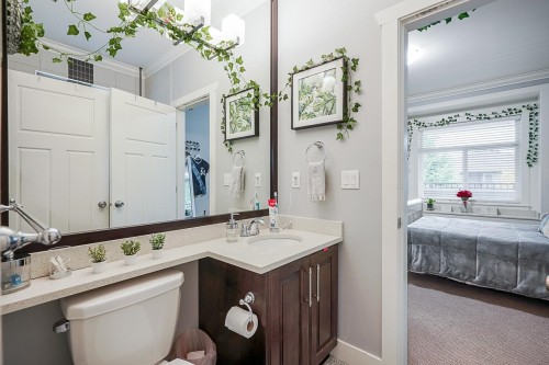 8852 118 Street, Delta, BC 