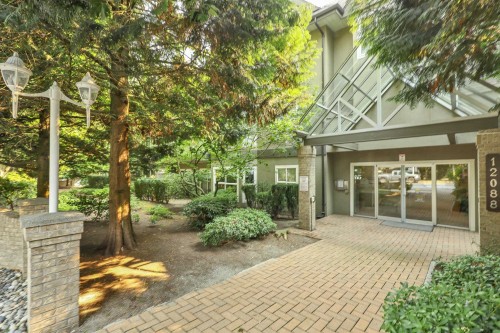 218-12088 66 Avenue, Surrey, BC 