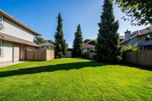 23-12165 75 Avenue, Surrey, BC 