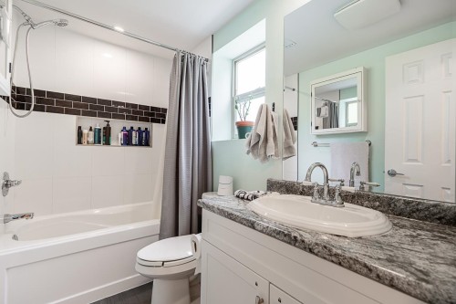 20419 91A Avenue, Langley, BC 