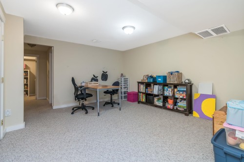 5040 223B Street, Langley, BC 